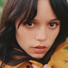 Jenna Ortega Settles Into Fame Ahead of Wednesday Season 2 and a  Beetlejuice Sequel | Vanity Fair