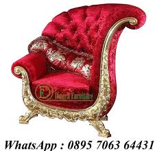Model sofa ukiran jati memang banyak, oleh karena itu di putushima furniture anda bisa memilih mana yang baik. Kursi Sofa Ukiran Emas Jok Bludru Bunga Dinara Furniture Jepara Mebel Jepara Klasik Dan Minimalis