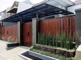 Gambar Desain Pagar Rumah Kayu Bergaya Klasik Foto Gambar Wallpaper Pagar Kayu Desain Eksterior Minimalis