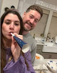 Elizabeth Mortazavi and Bruce Pennington's Wedding Website