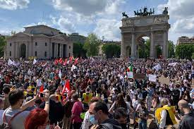 Il ddl zan arriva in senato ma rimane incerto l'esito. Ddl Zan Piazza Piena A Milano Per La Manifestazione