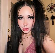 nadia ann🥀 (@yoitsnadiatho) • Instagram photos and videos