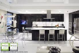 Pin On Idees D Armoires De Cuisine Modernes Modern Kitchen Cabinet Ideas