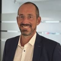 4800+ profils pour “Bruder”