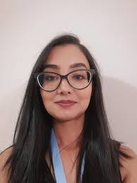 Kim Dryden's Instagram, Twitter & Facebook