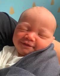 Anderson Cooper Welcomes Baby Boy Via Surrogate I Am Beyond Happy In 2020 Welcome Baby Boys Anderson Cooper Before Baby