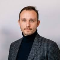 2600+ perfiles de «Lefever»