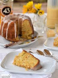 Saftiger Eierlikor Karotten Gugelhupf Perfekt Fur Die Kleine Oster Kuchentafel Rezept Karotten Kuchen Karotten Lebensmittel Essen