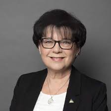 IMPORTANT NEWS SWLSB appoints its new Director General English press  release: bit.ly/SWLSBappointsnewDG Communiqué en français:  bit.ly/CSSWLnommeDG · Sir Wilfrid Laurier School Board · Facebook