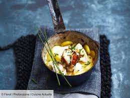 Recette Cassolette De Lotte Aux Pommes De Terre Ingredients 4 Personnes 600 G De Medaillons De Lotte 1 Cui En 2020 Recettes De Cuisine Recette Cassolette Recette