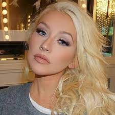 Happy Birthday Christina You Look Absolutely Gorgeous 2015 Xtina Christinaaguilera Beautiful Christina Christina Aguilera Christina Maria Aguilera