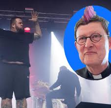 Nun stolpert er über seinen allzu unbekümmerten umgang mit dem. Kardinal Rainer Maria Woelki Erzbischof Welt
