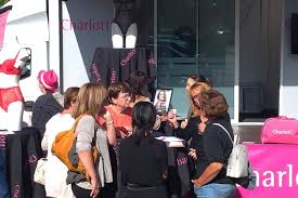 Enfin, pouvez bénéficier d'une livraison à domicile, où que vous soyez sur le maroc. Vente De Lingerie A Domicile 150 Emplois A Pourvoir En Loire Atlantique L Echo De La Presqu Ile