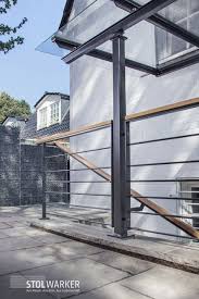 Vordacher Terrassenuberdachung Mit Sonnenschutz Terrassen Dach Uberdachung Terrasse Terrassendach