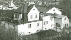 Infos zu haus 16 findest du auf moneylove. Einer Der Grausamsten Morde Der Hiesigen Kriminalgeschichte Wurde Im Marz 1964 In Der Hegelstrasse Verubt Stadtteilgeschichten In Der Badewanne Zerstuckelt Bayreuth Nordbayerischer Kurier