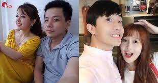Tan học, trung vừa lấy được xe đạp và chuẩn bị đi thì một bạn gái không hiểu vì sao xô và trung làm trung bị ngã, cặp sách. Báº¡n Gai Cá»§a Youtuber Ä'inh Ä'am Yeu Ä'Æ°Æ¡ng Ä'Æ°á»£c Truy Lung Khong Kem Sao