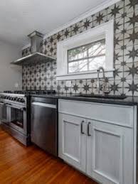 Kitchens by design is the premier kitchen designer of custom kitchen cabinets and kitchen countertops in the hudson valley. Historic Poughkeepsie Home Gets A Modernized Kitchen Tekra Builders