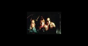 Synopsis la vie ne me fait pas peur (dvdrip x264): La Vie Ne Me Fait Pas Peur 1999 Un Film De Noemie Lvovsky Premiere Fr News Date De Sortie Critique Bande Annonce Vo Vf Vost Streaming Legal