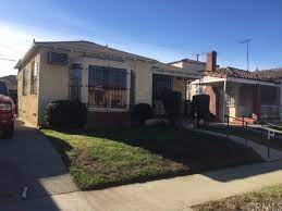 Nice Property In A Nice Area Of East L A Close To Jobs Shopping Transportation Etc Please See Agent S Showing Ins East Los Angeles Home Loans House Styles