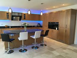 Traditional Oak Shaker Kitchen Open Plan With Island Dekor Kitchens