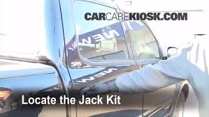 Do not allow passengers to ride in cargo area. 2000 2006 Toyota Tundra Jack Up How To 2006 Toyota Tundra Sr5 4 7l V8 Crew Cab Pickup