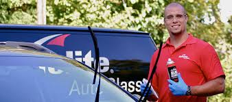 Rest assured that we're here for you with 24/7 scheduling on our website. Safelite Autoglass Mobile Service What To Expect