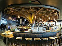 The Bar With Beautiful Art Nouveau Ceiling In Beaubourg A Restaurant In Le District The Vast French Food And Market Hall At Brookfield Place Formerly The Wor Bar Design Restaurant Pub