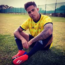 10,941 likes · 3 talking about this. Justin Kluivert Wiki 2021 Girlfriend Salary Tattoo Cars Houses And Net Worth