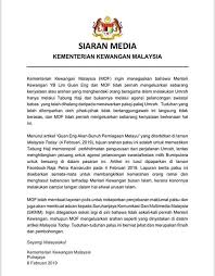 Semalam, di laman twitter hangat memperkatakan mengenai bekas miss universe malaysia 2017, samantha katie james sehingga trending apabila dia dikatakan telah mengeluarkan kenyataan berunsurkan perkauman terhadap orang berkulit gelap. Pakatan Harapan Supporters Apa Lagi Umno Yang Desperate Nak Guna Isu Perkauman La Merupakan Benda Paling Efektif Dalam Pemikiran Umno Dari Dulu Lagi Survival Parti Perompak Terbesar Dunia Adalah Dengan Menakutkan Umat