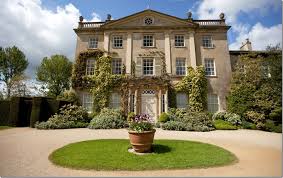 Birkhall Estate In Scotland Cote De Texas Vacationing With Charles And Camilla English Manor Houses English Country House English House