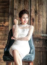 Diễn viên lê bình (đất phương nam) mắc bệnh ung thư phổi và đã hoá trị lần thứ 4 tại bệnh viện 175, cùng khoa với mai phương đang điều trị. Kiá»u Ná»¯ Ä'áº¡i Gia Chan Ä'áº¥t Meo Máº·t Ä'ong Cáº£nh Mat Máº» Trong Hai Táº¿t