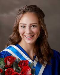 Samara Stewart's Instagram, Twitter & Facebook