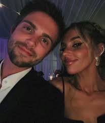 THANK YOU GUYS FOR SUCH AN AMAZING YEAR FRON MY FAMILY TO YOURS!!!! Got a  brand new project for you that I just finished up and it's 100000% the best  one yet.