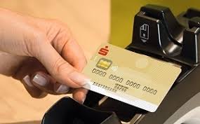 Teste die funktionen mit einem kleinen geldbetrag.; Ec Karte Mit Debitkarte Geld Abheben Zahlen Sparkasse De