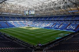 The current schalke squad has not won while travelling in 27 attempts which gives us confidence in backing kiel to claim the three points on offer. Veltins Arena Startseite Facebook