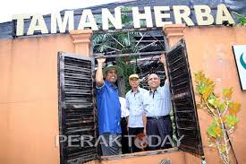 Kalau datang ke negeri perak, haruslah pergi ke tempat tempat yang menarik dan meninggalkan kenangan terindah bersama family, orang yang tersayang dan juga kawan kawan. Tempat Menarik Di Perak Blog Sihatimerahjambu
