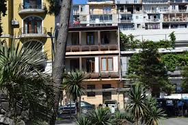 Newspaper, a convenience store, and a sun terrace are some of the conveniences offered at this guest house. Guest Haus Central Park Gastezimmer Batumi