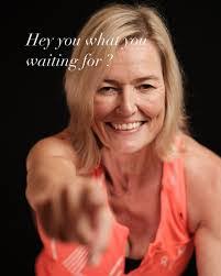 Jayne Beck's Instagram, Twitter & Facebook