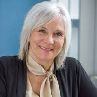 Rhonda Busby's Instagram, Twitter & Facebook