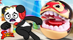 Combo has such toys like the combo panda airlines play set, the rc combo panda stunt skateboard, red combo panda, combo panda. Escape Racing Giant Gobsmax Balls Ryan S World Brand New Toys With Combo Panda Youtube