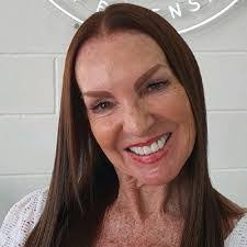 Patrina Jones's Instagram, Twitter & Facebook