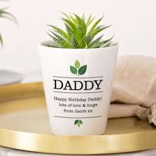 Whether it's your dad or just a dad you know and love, these 25 gifts are thoughtful and practical. Unique Father S Day Gifts 2021 The Gift Experience