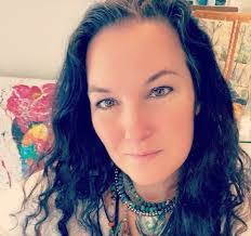 Jaclyn Sloan's Instagram, Twitter & Facebook