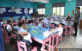 Namun untuk saat ini pengertian dari kata keluarga. Periksa Suhu Badan Makan Dalam Kelas Amalan Baru Di Sekolah Free Malaysia Today Fmt