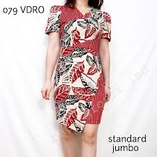 Chemistry yang klop antara amanda dan arya hingga konflik yang ada di dalamnya, membuat siapa pun tertarik untuk mengikutinya. Jual Sale Dress 079 Vdro Dress Batik Asimetris Warna Merah Motif Daun Edisi Natal Katun Stre Berkualitas Di Lapak Niia Shop Bukalapak