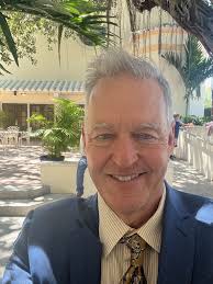 Opinion: Take running out for Kamala Harris to snare young male voters