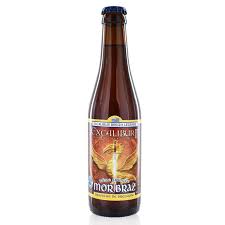 Biere Ambree Excalibur De Mor Braz Une Biere Artisanale Bretonne Brassee A L Eau De Mer Et Garantie Sans Ogm Tre Biere Biere Artisanale Produits Regionaux