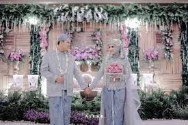 Check spelling or type a new query. 15 Fotografer Wedding Prewedding Di Purwokerto Rekomendasi Heikamu Com