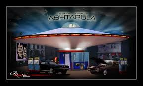 Flying Saucer Gas Station In Ashtabula Oh Look At Santa On Top Art By Rick Williams Please Spay Neuter Ashtabula Ashtabula Ohio Ashtabula County