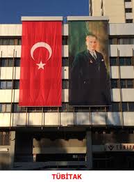 Motorlu Otomatik Bayrak Sistemi Otomatik Bayrak Poster Sistemi Motorlu Bayrak Sistemleri Bayrak Aski Sistemi Ataturk Posteri Ve Bayrak Mekanizmasi